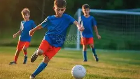 “环保静音型，可载10人电动飞艇震撼登场”